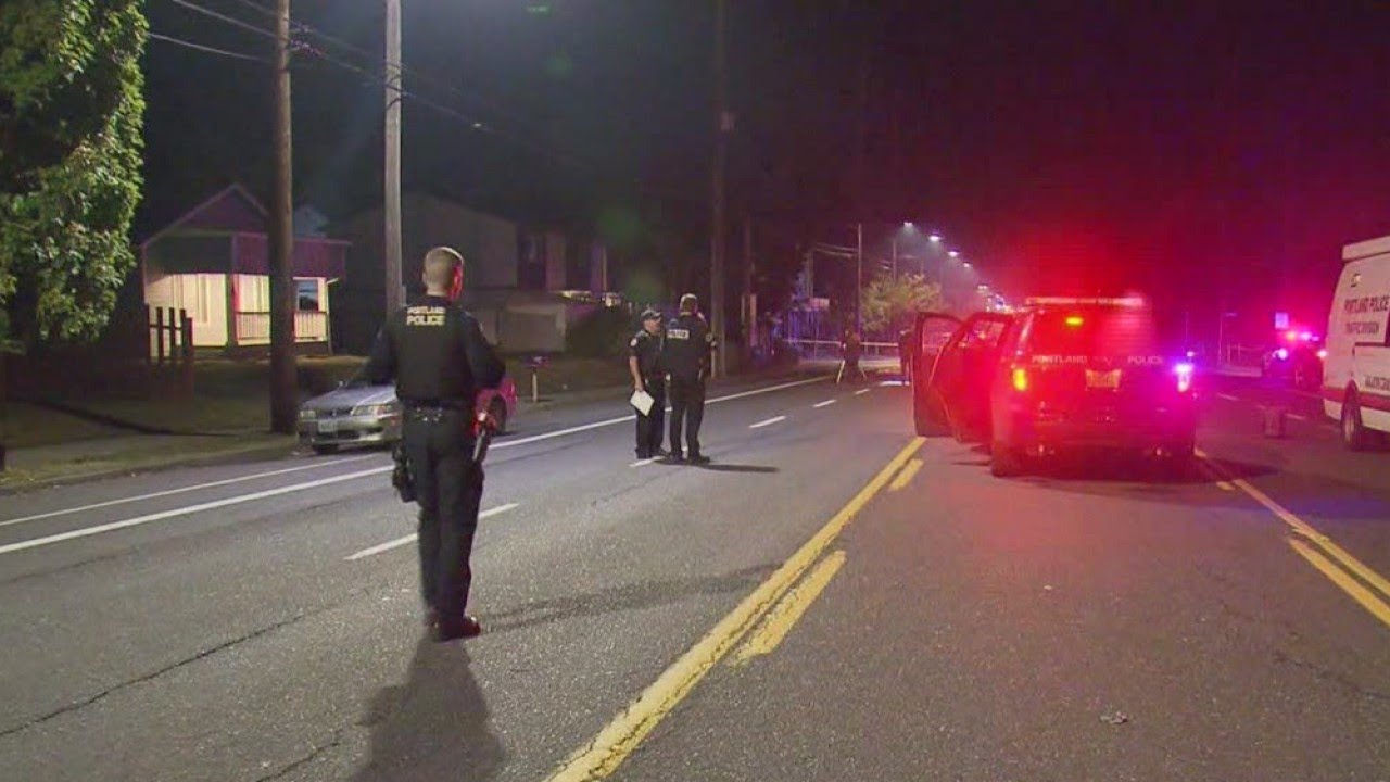 Apparent hit-and-run in SE Portland turns fatal - YouTube