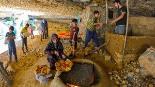 Cooking delicious food and making clay in a difficult mountain