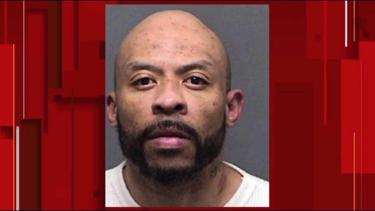 Man arrested after breaking into NW Side community mailbox, assaulting ...