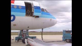 A320 TYPE I DOOR SLIDE DISCONNECTION