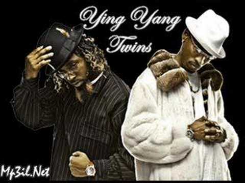 Ying Yang Twins ft. Pitbull - Shake