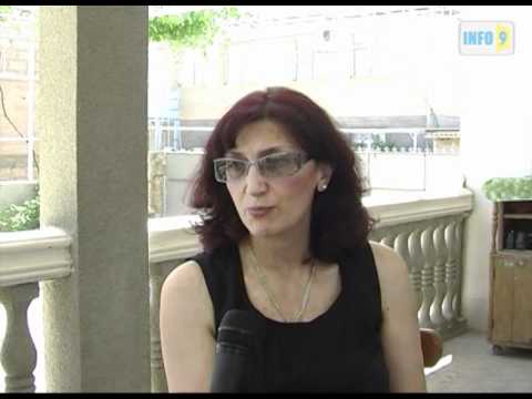 \"ქომაგი\"  პედაგოგს ეხმარება