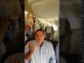 ESCRACHE A JORGE TRIACA EN AVIÓN!! LA GENTE NO AGUANTA MAS A &quot;CAMBIEMOS&quot;.