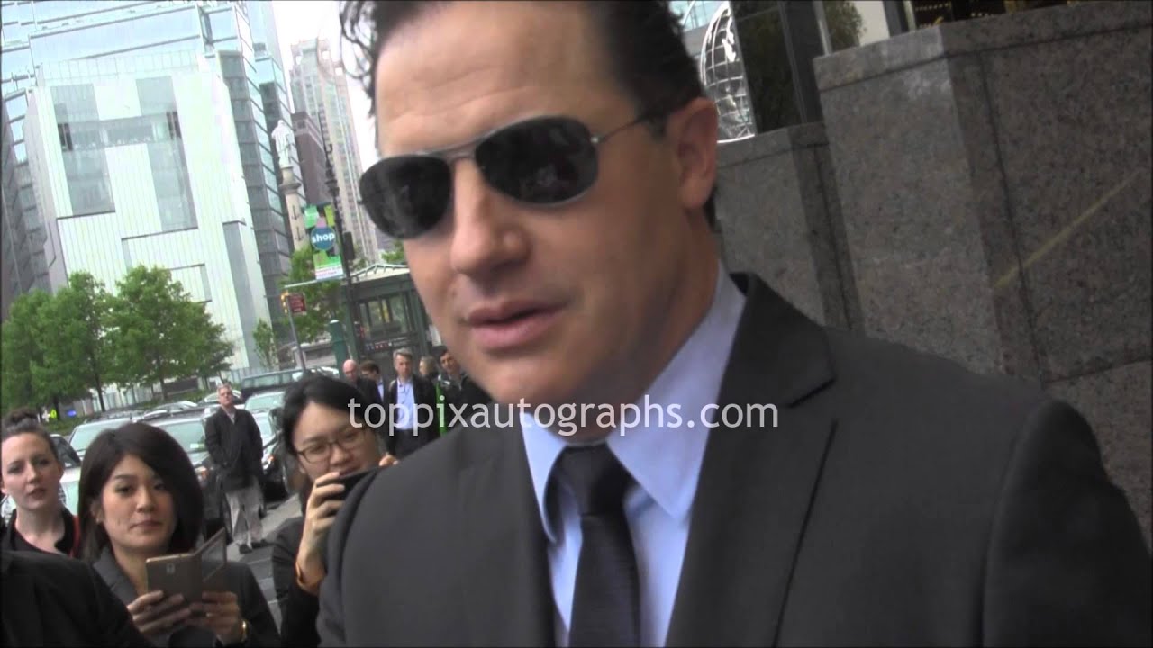 Brendan Fraser - Signing Autographs at the 2014 A & E Upfront in NYC