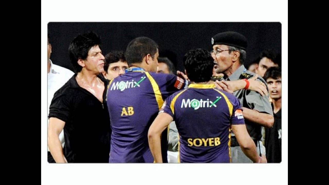Shahrukh khan fight with Security Guard in Ipl match Wankhede stadium