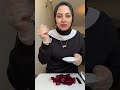 وهيك بتاكلو شمندر وانتو مبسوطين