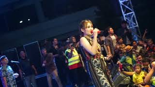 Gede Roso - cover Nella Kharisma -