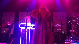 Allie X ‘Catch’ Live @ Varsity Theater, Minneapolis, 5.1.18