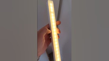 Pedazo de barra de luz LED con sensor y batería