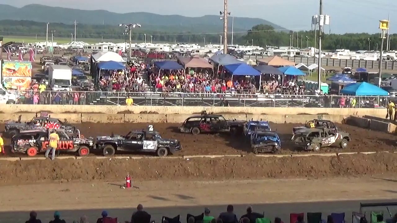 Demolition Derby Life Bash for Cash 2017 Weekend Rewind YouTube