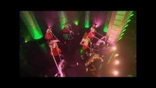 Sharp As A Razor-Shake It Up
