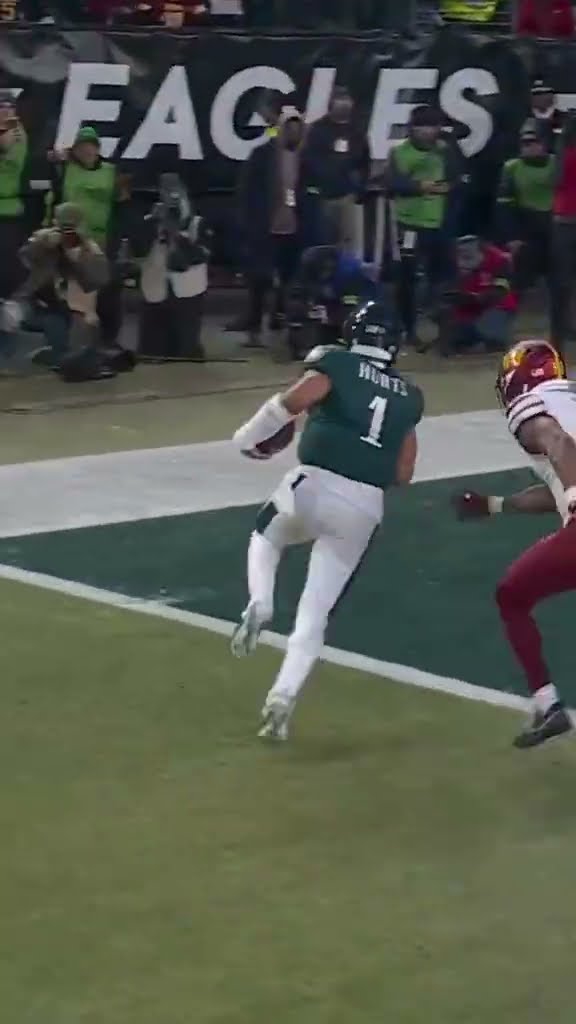 td and a gwiddy ? #jalenhurts #philadelphia #eagles #nflplayoffs #nfl