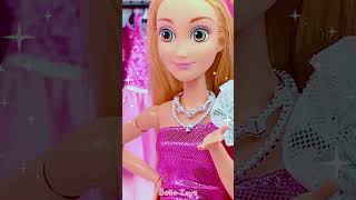 Anna stole Rapunzel&#39;s dress!😲💃🤭Disney Princess Dollhouse👸🏰 #barbie #disneyprincess #dolls #dollhouse