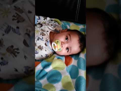 Video: Hale Når Baby Bleer Og Andre Klichéråd Til At Ignorere