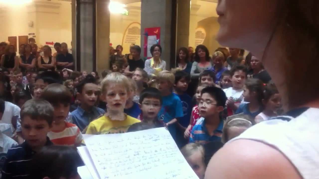 Schulabschlussfest Evangelische Volksschule am Karlsplatz 1