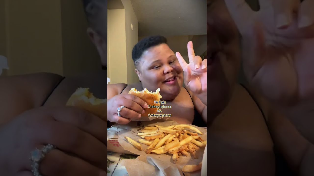 Trying Wendy’s Chicken Sandwich Today 🍔🔥 | #EatWithCekeyus