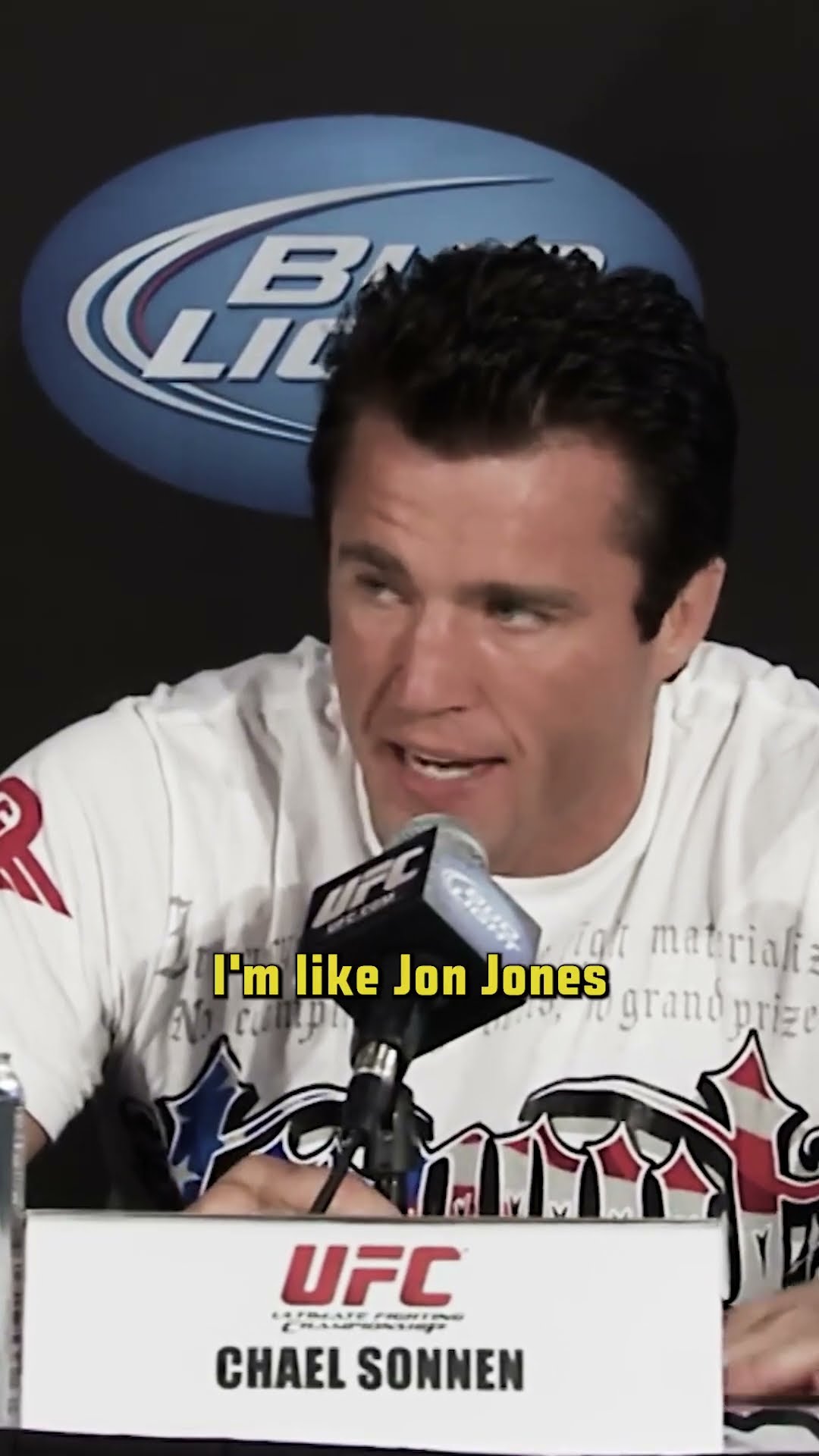 Chael Sonnen is HILARIOUS ? #ufc
