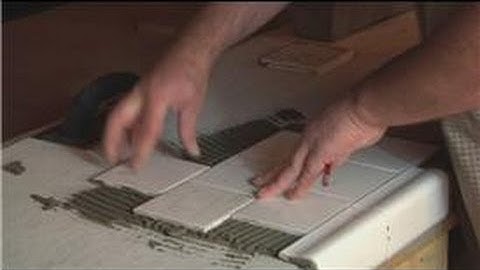 Kitchen Tile Basics : Putting Tile on a Wooden Kitchen Table