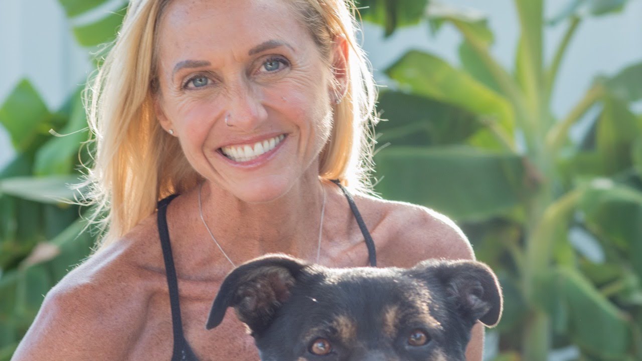Karen Thomas - Author, Animal Communicator and Animal expert