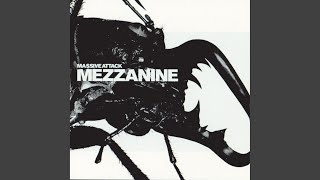 Video thumbnail of "Massive Attack - Teardrop"