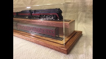 HO Two Tier Display Cases