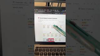 Automate your social media with Notion and make