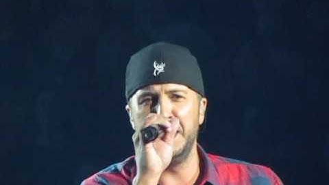 Luke Bryan Crash My Party & Luke talking 3-10-2017 Fayetteville NC