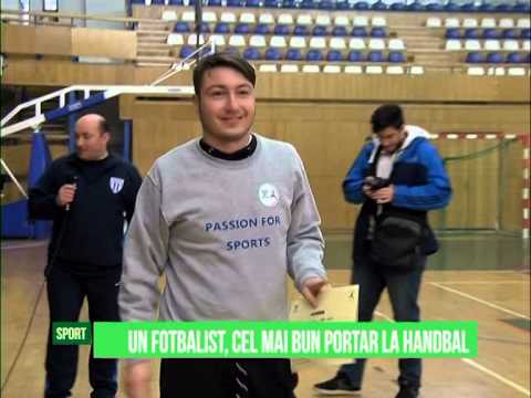 Un fotbalist, cel mai bun portar la handbal