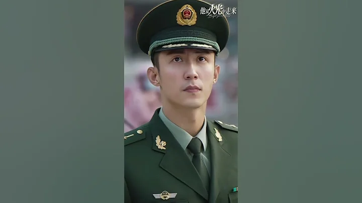 #他从火光中走来 无论时间 无论地点 警铃一响 林陆骁报到#黄景瑜 #张婧仪 #爱奇艺 #shorts - 天天要闻