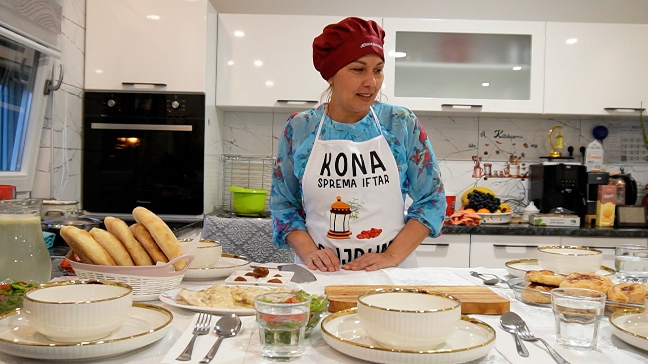 IFTAR SA PRIJATELJIMA 🌙 – Svi pogrešno mislili da sam trudna 🤰🏻Evo istine!”