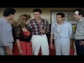 شوف المعلم سيد عمل إيه في زينات حارة برجوان