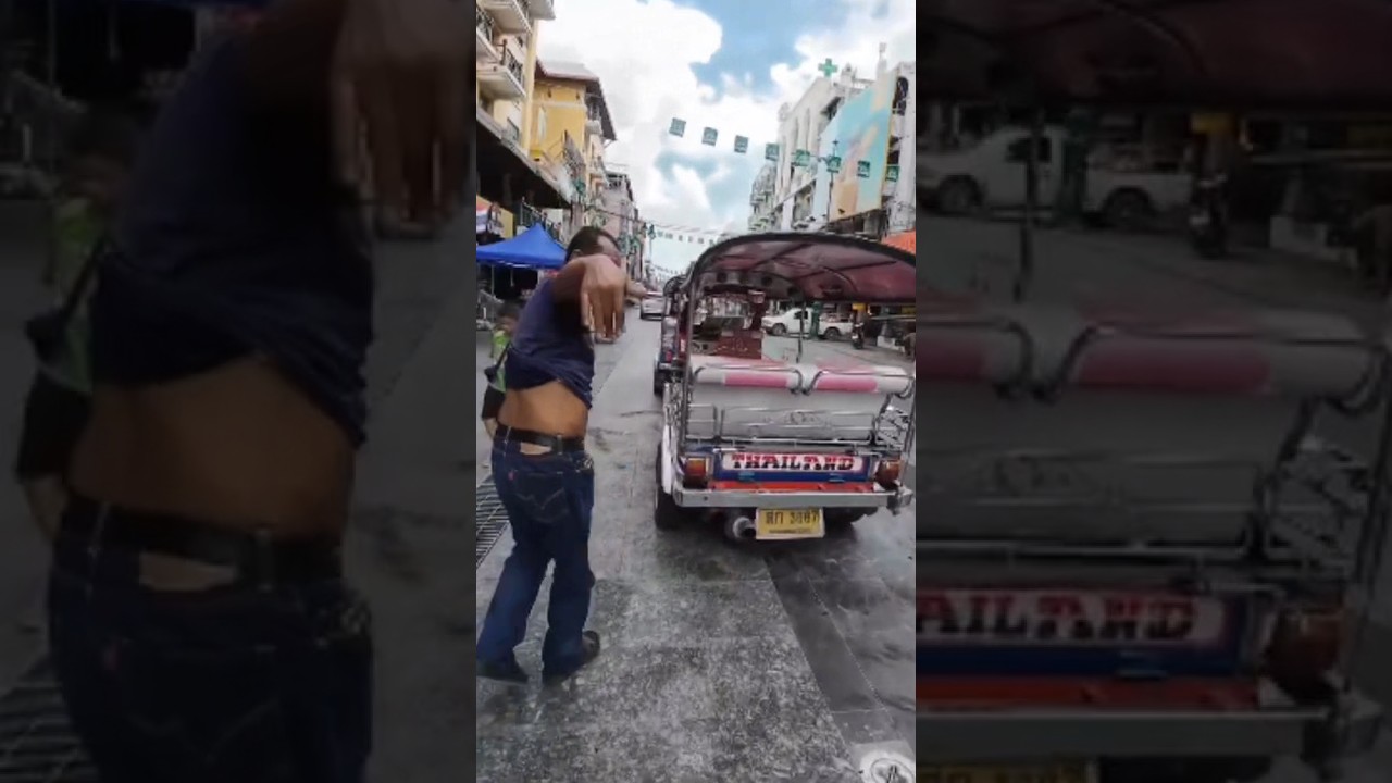 This TukTuk City Tour Costs Only 200 THB! Will you hop in?