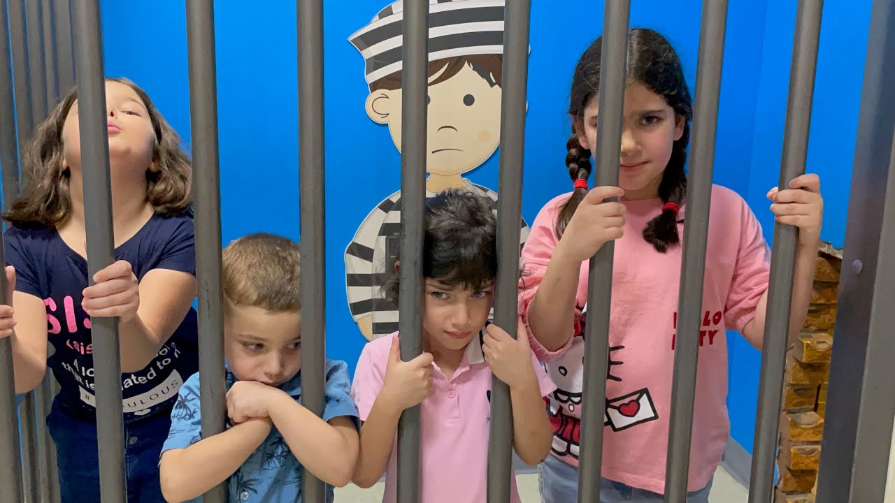 بانا وتيا وطلال فاتو عالسجن والسبب؟؟!😱