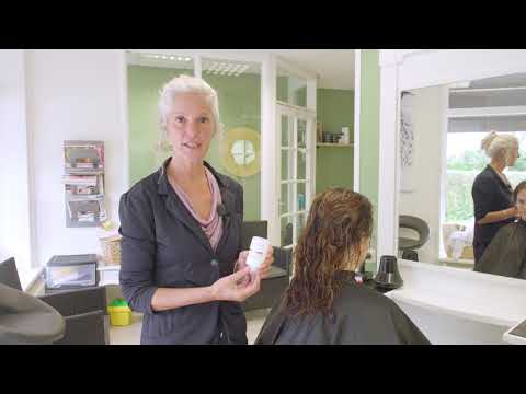 Video: Zeven oliën herstellen het haar na een zwoele zomer