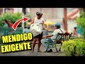 Finjo ser MENDIGO para pedir dinero en las calles y mira lo que pasa