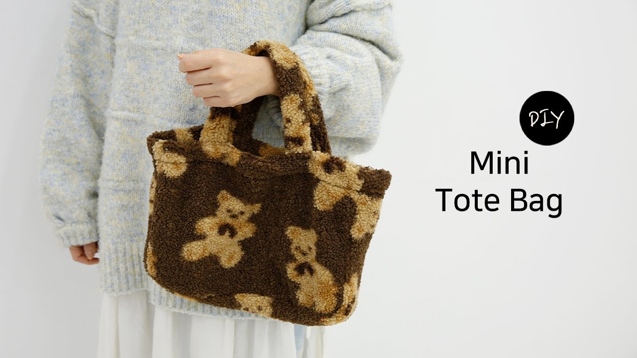 DIY 곰돌이 양털 미니 토트백 만들기 | 올 겨울 유행하는 미니 손가방 만드는 방법 | How to make a winter mini tote bag [천가게TV]