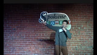 Comedian BOMBS On Stage - Small Redemption