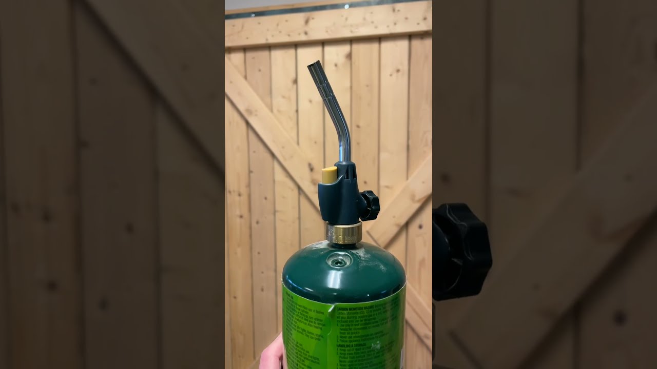 Green propane tank torch discount