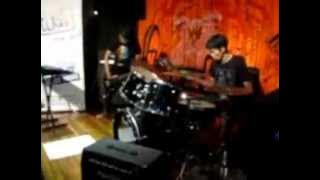 under pressure - unmindless back sound trailler