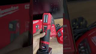 Milwaukee M12 LED Flash Light Kit