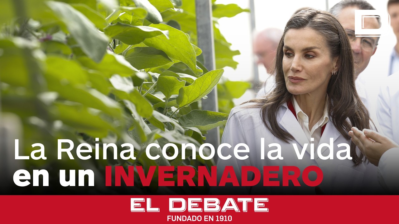 La Reina conoce la vida en un invernadero de El Ejido