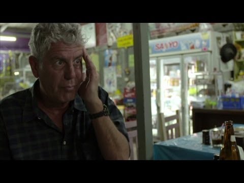 Drunken Noodles With No Noodles In Thailand Anthony Bourdain Parts Unknown Youtube