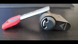 Urban Alps Stealth Key picked and partially gutted