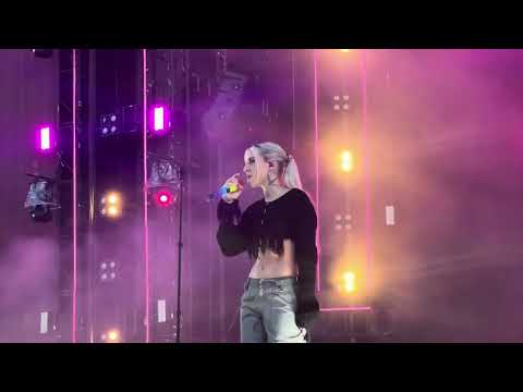 Young Miko - COLMILLO (Live at Sueños Fest 2024)(Day 1)