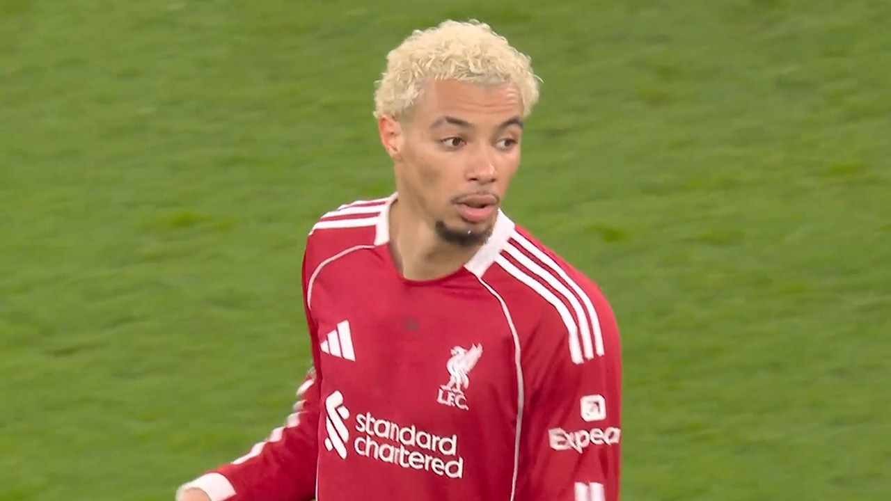 Hugo Ekitike 2025/26 👑 Ballon D'Or Level Skills, Goals, Dribblings & Assists