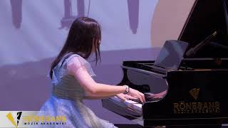 Ada Bardakçi - Rönesans Müzik Akademisi