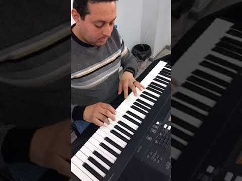 موسيقى فيلم الإرهابى
