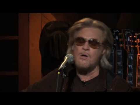 Putar Perkiomen - Daryl Hall & John Oates