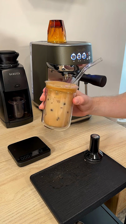 How to make a brown sugar shaken espresso! #coffee