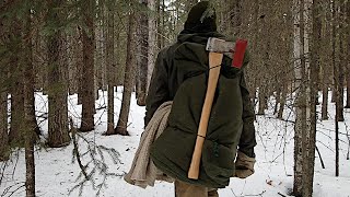 Turn Your Tarp Or Wool Blanket Into a Functioning Backpack